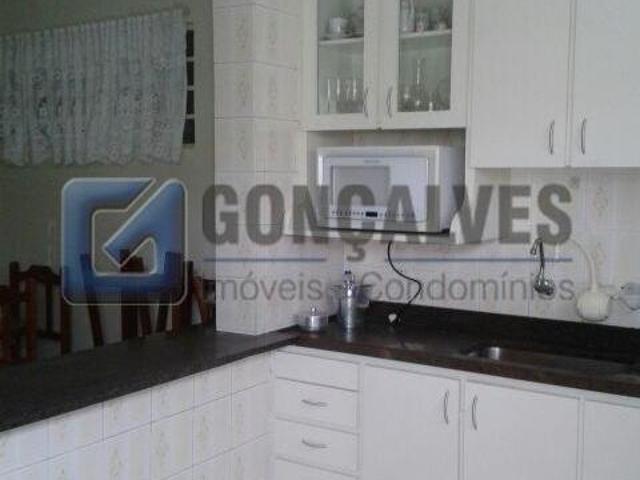 Casa à venda em Planalto, São Bernardo do Campo — 3 quartos, 3 vagas, amplo terreno