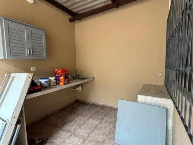 Casa à venda em Registro