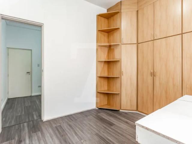 Casa à venda em rua nobre do Jardim Paulistano