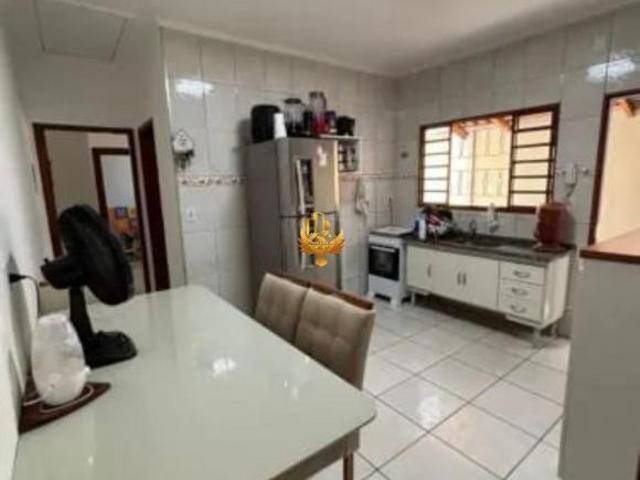 Casa à venda em Taubaté SP, bairro Residencial Novo Horizonte! 2 quartos, 1 sala, 1 banheiro, 2 vaga