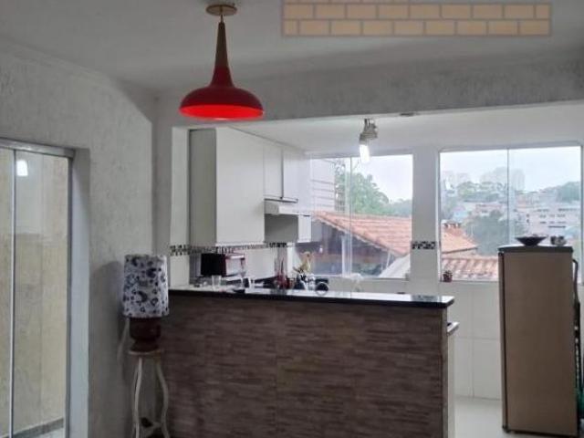 Casa à venda em Taboão da Serra SP, Parque das Cigarreiras: 2 quartos, 1 suíte, 2 salas, 2 banheiros