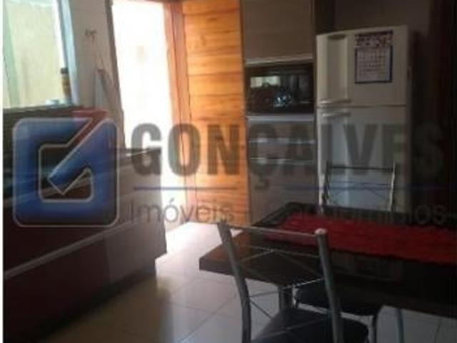 Casa à venda em Taboão, São Bernardo do Campo 3 quartos, 1 suíte, 2 vagas