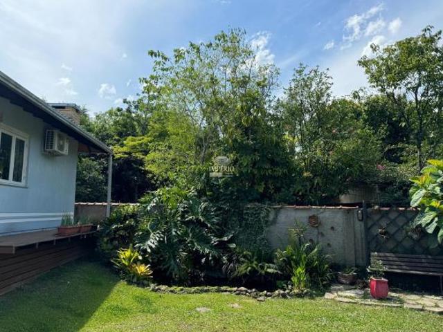 Casa à venda em Três Coroas RS, Bairro Sander! 3 quartos, 1 suíte, 2 salas, 3 banheiros, 2 vagas de