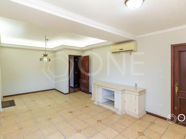 Casa à venda em Três Figueiras