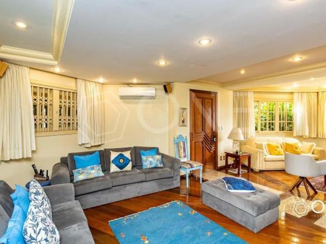 Casa à venda em Três Figueiras