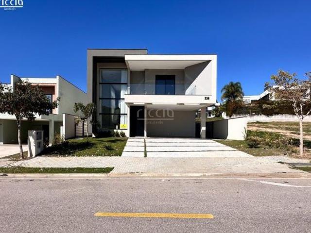 Casa à venda em Urbanova