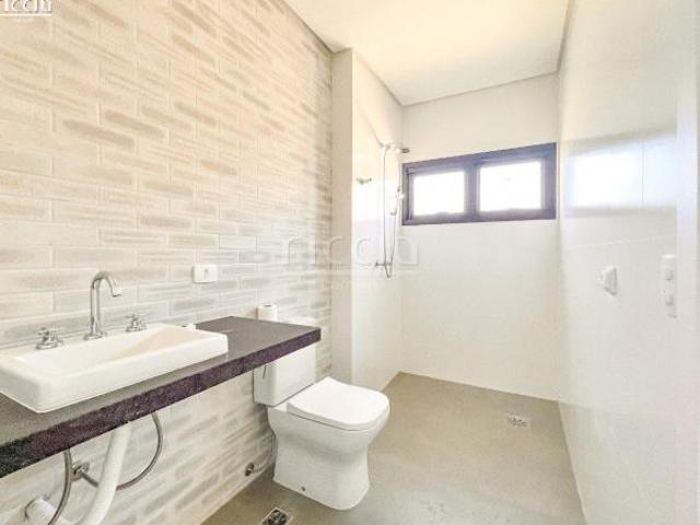 Casa à venda em Urbanova