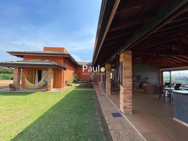 Casa à venda em Valinhos, Clube de Campo Valinhos, com 3 suítes, com 380 m², Clube de Campo Valinhos