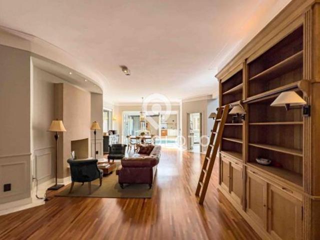 Casa à venda em Valinhos, Jardim Recanto, com 3 suítes, com 298.22 m²