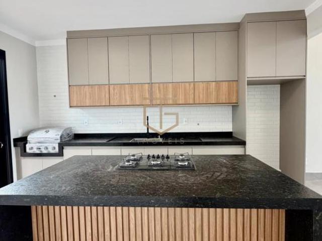 Casa à venda em Valinhos, Residencial Vivenda das Pitangueiras, com 3 suítes, com 185 m²