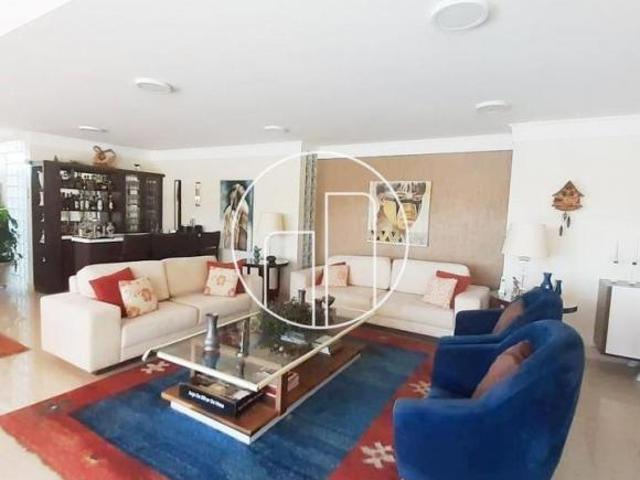 Casa à venda em Valinhos, Village Visconde de Itamaracá, com 5 suítes, com 593 m²