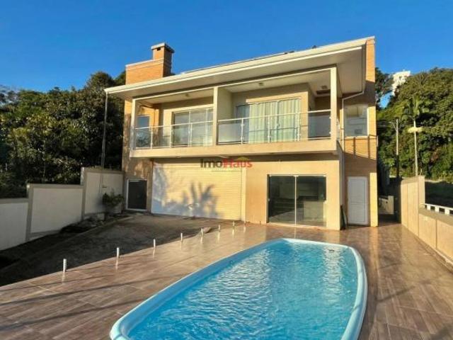 Casa à venda em Viaduto, Igrejinha Closet, Piscina e Espaço Gourmet