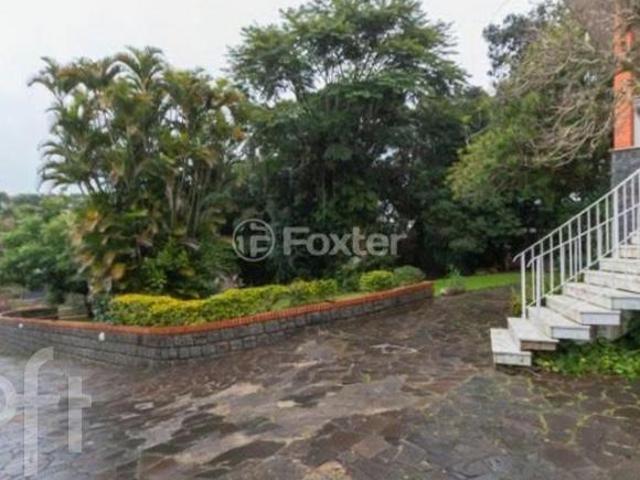 Casa à venda em Vila Assunção com 611 m², 4 quartos, 2 suítes, 6 vagas