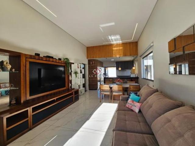 Casa à venda em Vila dos Ipês