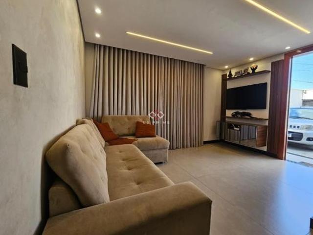 Casa à venda em Vila dos Ipês