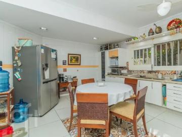 Casa à venda em Vila Jardim com 575 m², 4 quartos, 4 suítes, 6 vagas