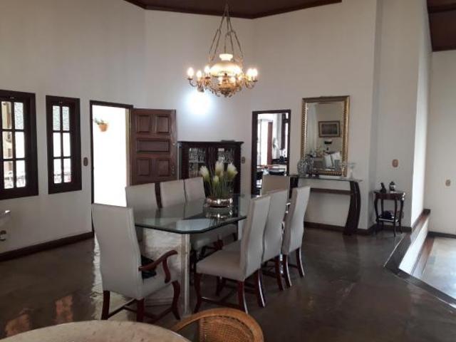 Casa à venda em Vila Paquetá