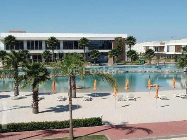 Casa à venda em Zona Nova com 151 m², 4 quartos, 4 suítes, 2 vagas