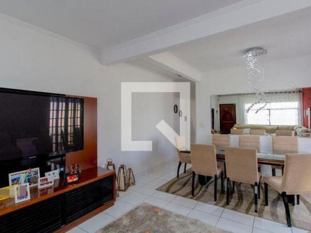Casa à Venda Ermelino Matarazzo, 2 Quartos, 162 m² São Paulo