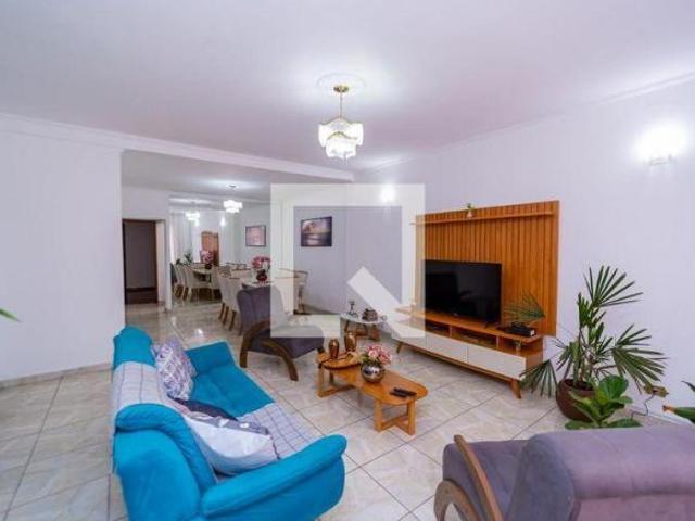Casa à Venda Ermelino Matarazzo, 4 Quartos, 280 m² São Paulo