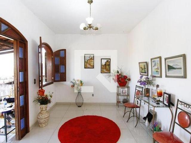 Casa à Venda Ermelinda, 4 Quartos, 530 m² Belo Horizonte