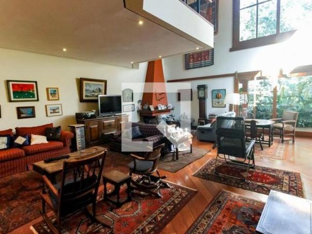 Casa à Venda Fazenda Morumbi, 5 Quartos, 2000 m2
