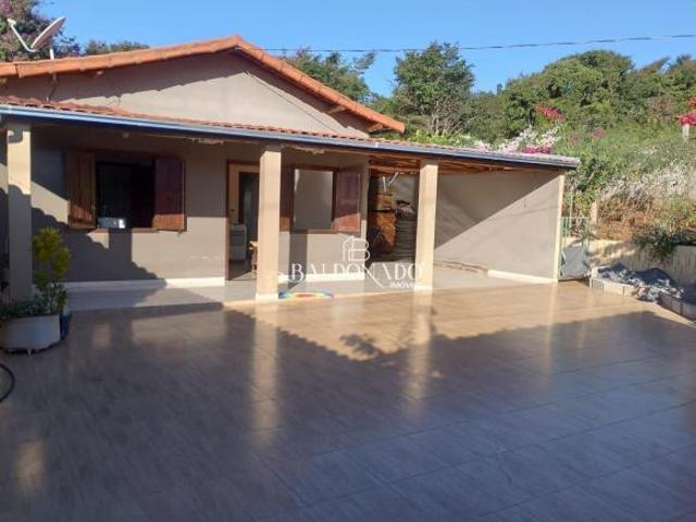 Casa à Venda Felício dos Santos com 3 dormitórios Sendo 1 Suíte, área de 880m