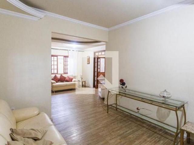 Casa à Venda Fernão Dias, 6 Quartos, 419 m² Belo Horizonte