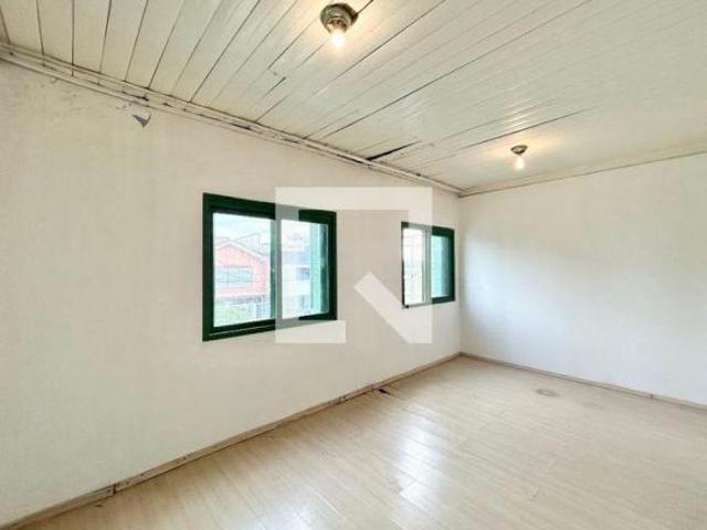 Casa à Venda Fião, 2 Quartos, 130 m² São Leopoldo