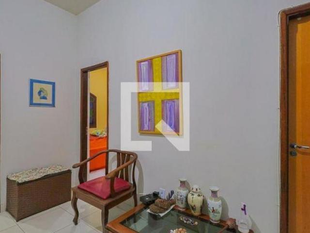 Casa à Venda Floresta, 5 Quartos, 162 m² Belo Horizonte