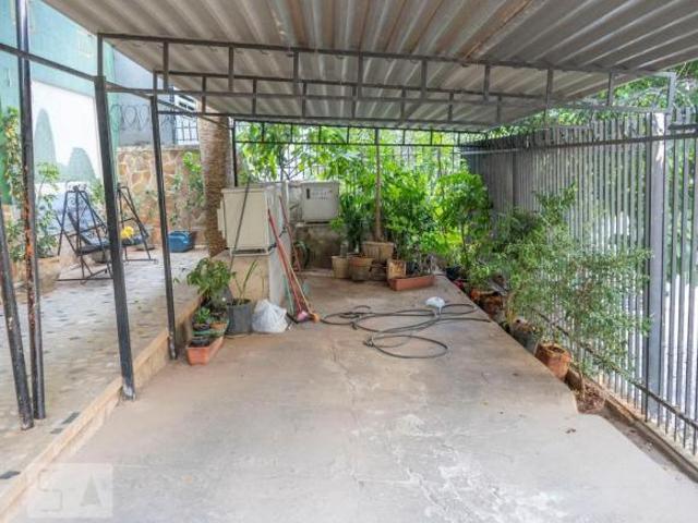 Casa à Venda Funcionários, 4 Quartos, 370 m² Belo Horizonte