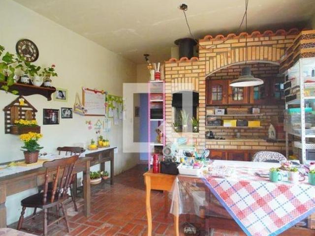 Casa à Venda Hamburgo Velho, 4 Quartos, 208 m² Novo Hamburgo