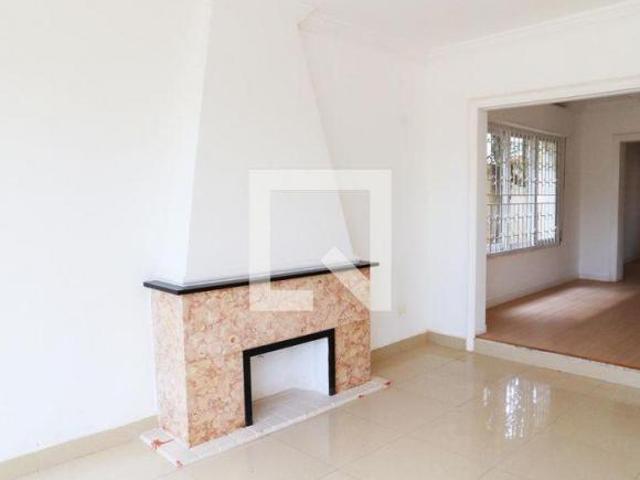 Casa à Venda Higienópolis, 4 Quartos, 420 m² São Paulo