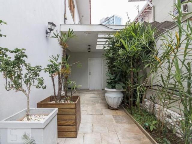 Casa à Venda Higienópolis, 4 Quartos, 478 m2