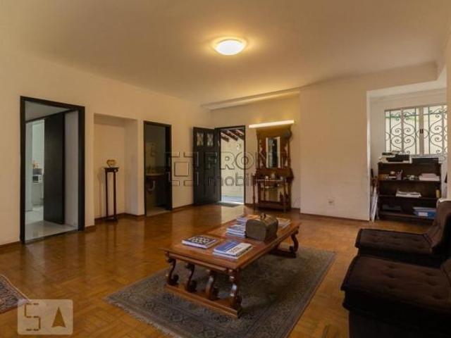 Casa à Venda Higienópolis, 4 Quartos, 507 m2