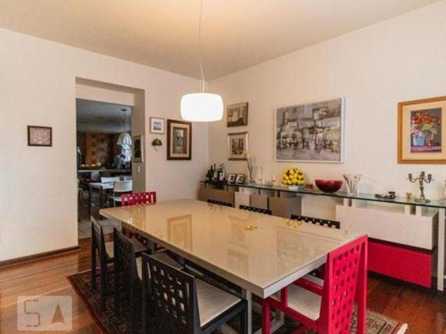 Casa à Venda Higienópolis, 4 Quartos, 362 m2
