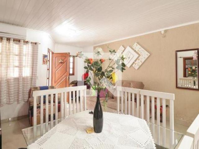 Casa à Venda Hipica, 2 Quartos, 140 m² Porto Alegre