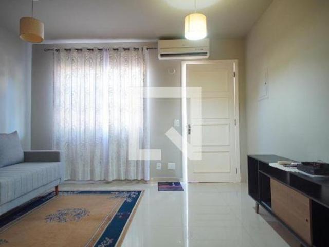 Casa à Venda Humaitá, 3 Quartos, 79 m² Porto Alegre