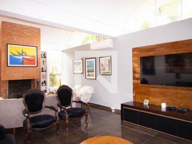 Casa à Venda Interlagos, 4 Quartos, 550 m2