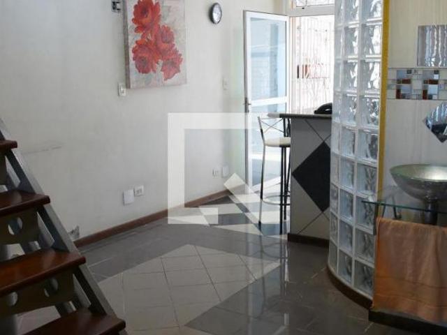 Casa à Venda Interlagos, 2 Quartos, 160 m2