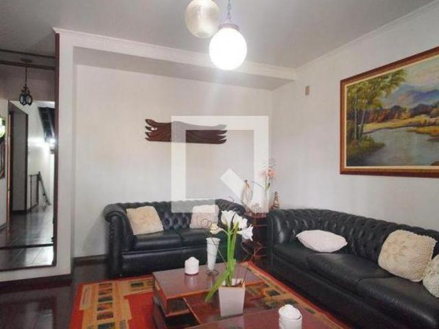 Casa à Venda Ideal, 4 Quartos, 307 m² Novo Hamburgo