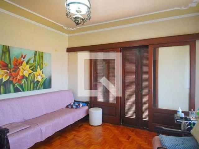 Casa à Venda Ideal, 4 Quartos, 450 m² Novo Hamburgo