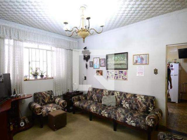 Casa à Venda Ipiranga, 3 Quartos, 200 m2
