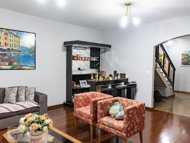 Casa à Venda Ipiranga, 3 Quartos, 330 m2