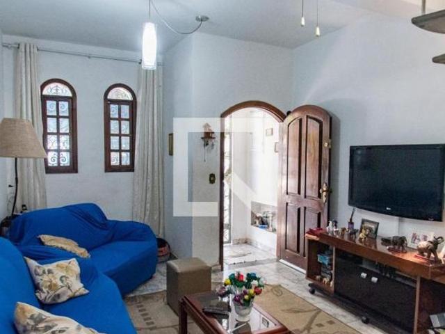 Casa à Venda Ipiranga, 3 Quartos, 80 m2