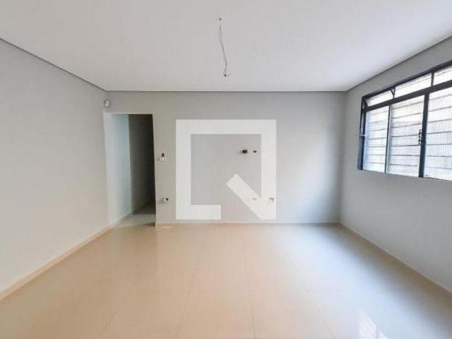 Casa à Venda Ipiranga, 2 Quartos, 150 m2