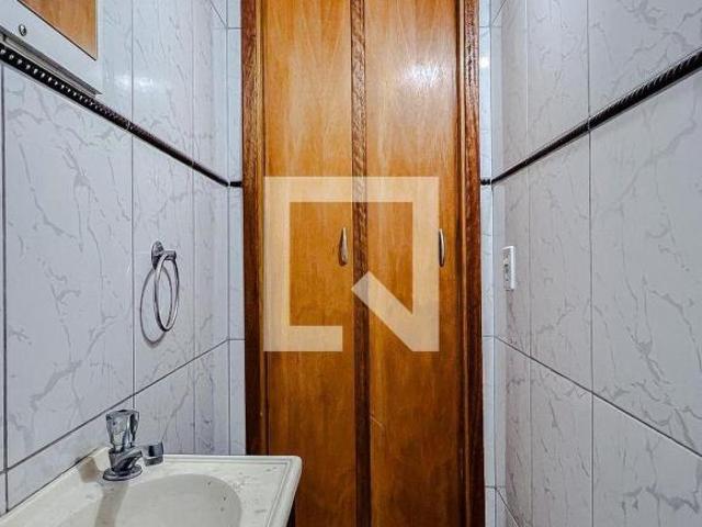 Casa à Venda Ipiranga, 2 Quartos, 106 m2