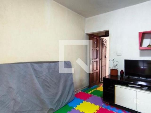 Casa à Venda Ipiranga, 2 Quartos, 132 m2
