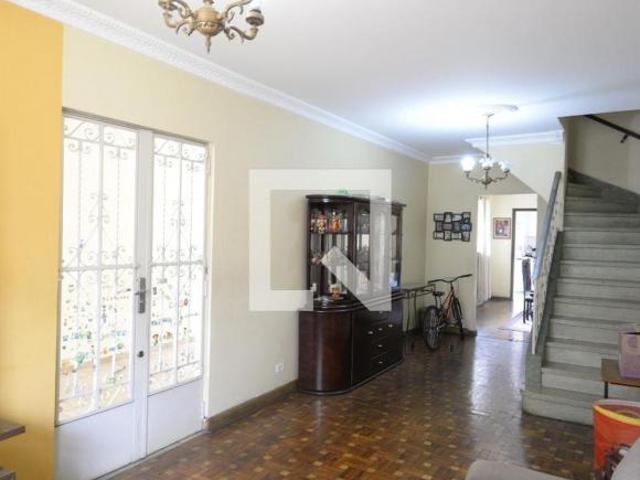 Casa à Venda Ipiranga, 2 Quartos, 138 m2