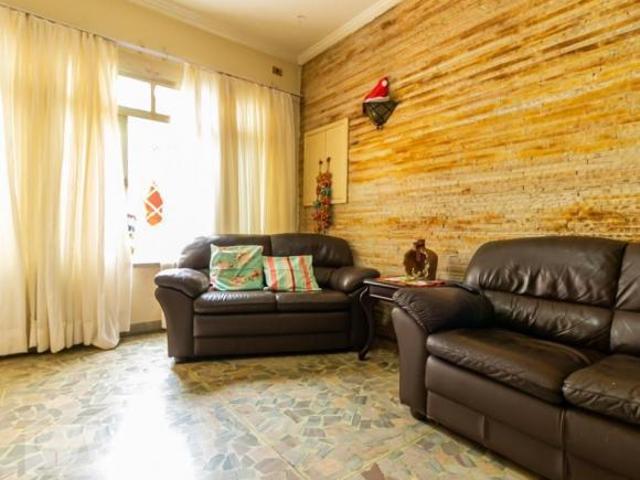 Casa à Venda Ipiranga, 4 Quartos, 130 m2